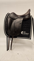 Load image into Gallery viewer, Equipe Emporio 17"/M