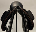 Load image into Gallery viewer, Jochen Hennig Dressyrsadel 16"/M