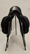 Load image into Gallery viewer, Morris & Nolan Dressyrsadel 17,5/ W