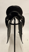 Load image into Gallery viewer, Prestige x-Optimax dressyrsadel 17"/35