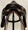 Load image into Gallery viewer, Equiline Nick Skelton Hoppsadel 16"/M