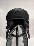 Load image into Gallery viewer, Equiline Competition Dressyrsadel 18"/M