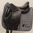 Load image into Gallery viewer, Erreplus Freestyle Dressyrsadel 18"/33 (M)