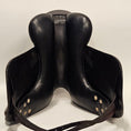 Load image into Gallery viewer, Albion Fabrento Dressyrsadel 17"/MW