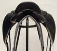 Load image into Gallery viewer, Childeric DSC Dressyrsadel 17"/MW