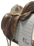 Load image into Gallery viewer, Prestige D2 Dressyrsadel 17/M