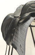 Load image into Gallery viewer, Prestige D2 Dressyrsadel 17/M