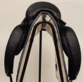 Load image into Gallery viewer, Fichtbauer VMH Dressyrsadel 17,5"/MW