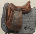 Load image into Gallery viewer, Prestige D2K Free Dressyrsadel 17L/M