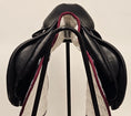 Load image into Gallery viewer, Prestige Versailles Hoppsadel 17"/34