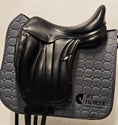 Load image into Gallery viewer, Equipe Viktoria Dressyrsadel 17,5"/+2,5