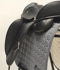 Load image into Gallery viewer, Fichtbauer PAURA KCR 17" Dressyrsadel