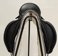 Load image into Gallery viewer, Erreplus Adelinde Dressyrsadel 17"/W