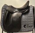 Load image into Gallery viewer, Childeric DHE Dressyrsadel 17"/MW-W