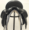 Load image into Gallery viewer, Anatomica Cygnus G3 Dressyrsadel 18"/M