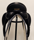 Load image into Gallery viewer, Fichtbauer Paura LSR Dressyrsadel 17,5"/M