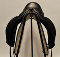 Load image into Gallery viewer, Equipe Olympia Dressyrsadel 17"/+2