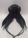 Load image into Gallery viewer, Santa Cruz Arthur Kottas Dressyrsadel 17"/W