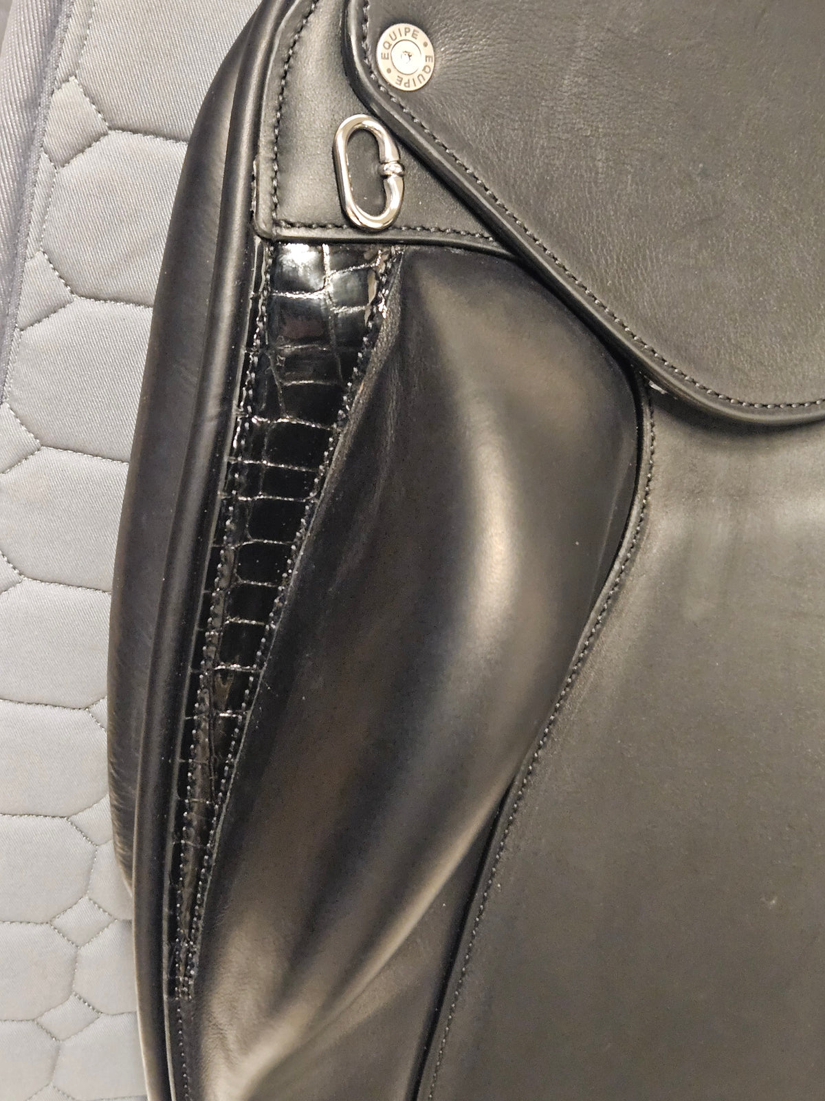 Equipe Infinity Grip Mono Dressyrsadel 17,5"/+1