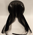 Load image into Gallery viewer, Crown Arwen dressyrsadel 17"/N
