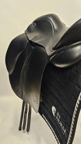 Load image into Gallery viewer, Morris & Nolan Dressyrsadel 17,5/ W
