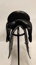 Load image into Gallery viewer, Morris & Nolan Dressyrsadel 17"/MW

