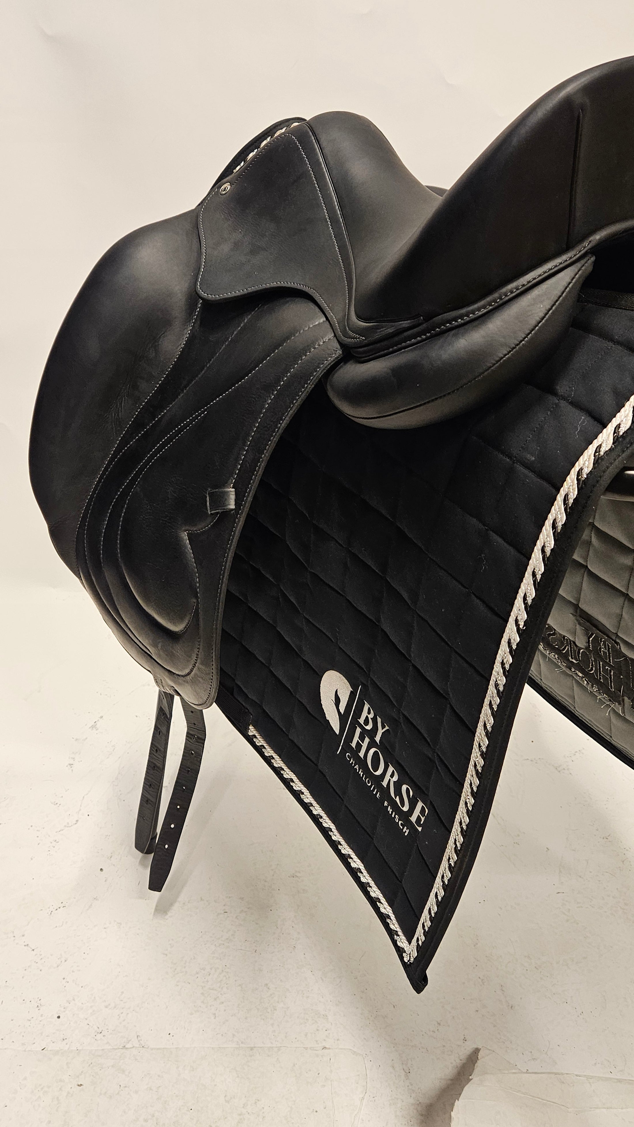 Antares Cadence Dressyrsadel 17,5"/ MW