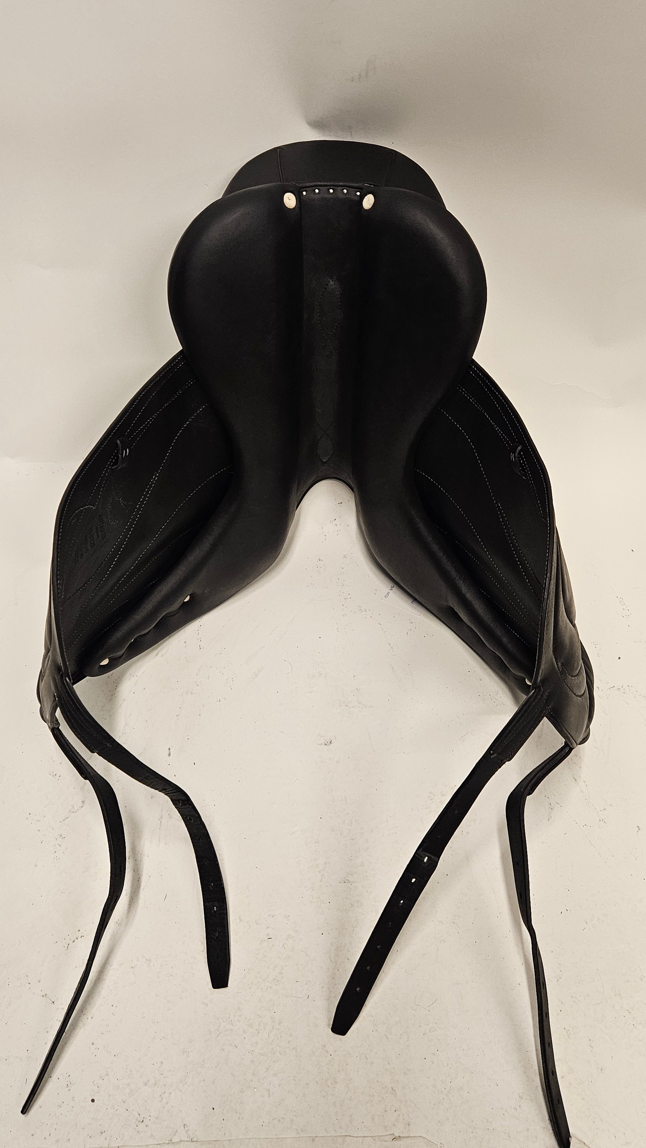 Antares Cadence Dressyrsadel 17,5"/ MW