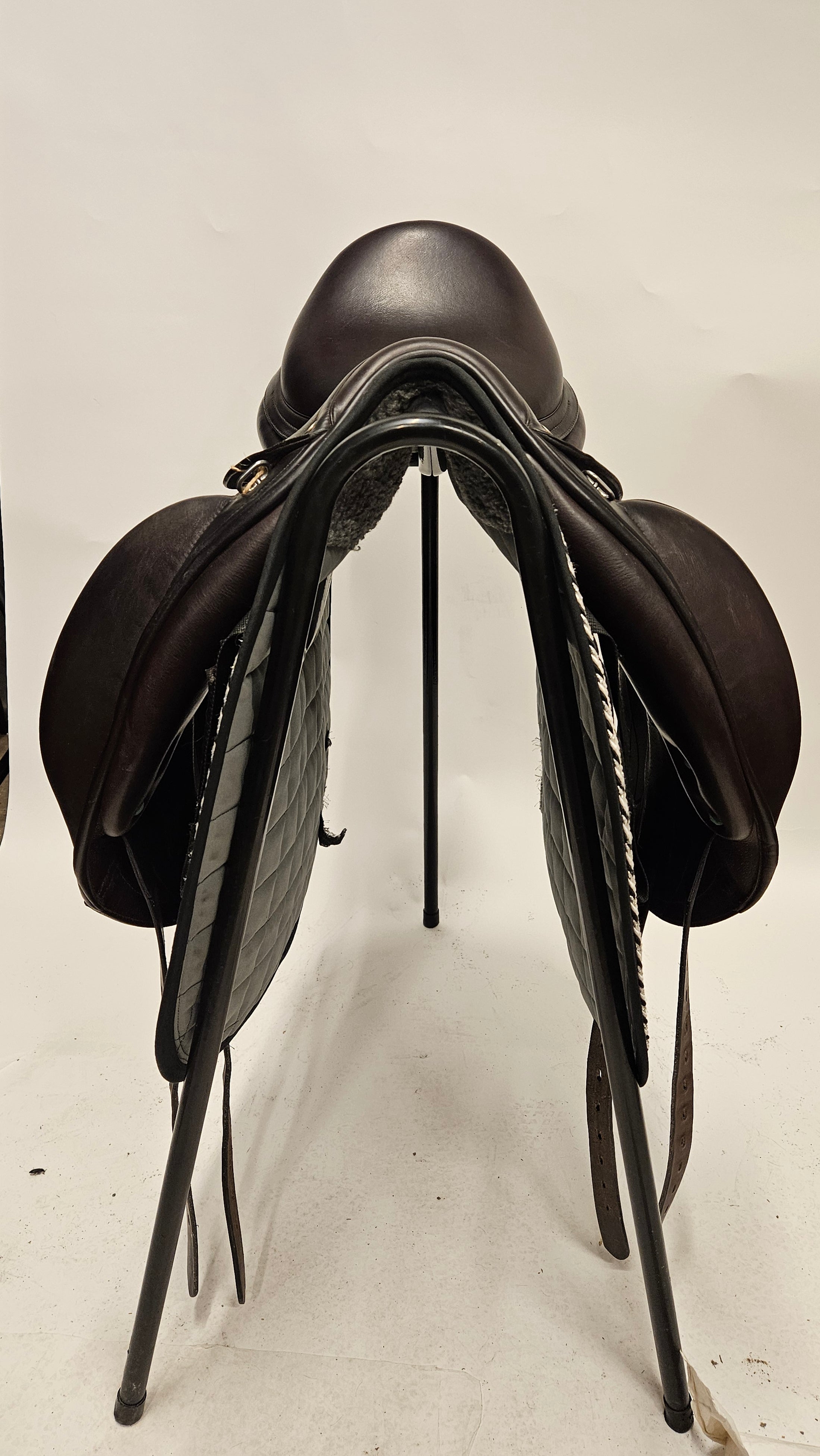 Equipe Olympia Dressyrsadel 17,5"/M