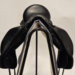 Ladda upp bild till gallerivisning, Connector Dressyrsadel 17&quot;/3

