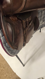 Ladda upp bild till gallerivisning, Prestige X- Meredith 17&quot;/33 hoppsadel

