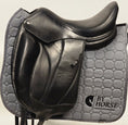 Load image into Gallery viewer, Voltaire Adelaide Dressyrsadel 17,5"/M
