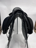 Load image into Gallery viewer, Equiline Competition Dressyrsadel 18"/M
