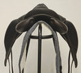 Load image into Gallery viewer, Childeric DI Dressyrsadel 18"/MW
