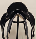 Ladda upp bild till gallerivisning, Childeric DHE Dressyrsadel 17,5&quot;/MW
