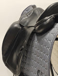 Load image into Gallery viewer, Prestige Venus Dressyrsadel 17"/33
