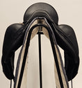 Load image into Gallery viewer, Equiline Alissum Dressyrsadel 17"/MW
