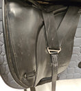Load image into Gallery viewer, Anatomica Cygnus G3 Dressyrsadel 18"/M
