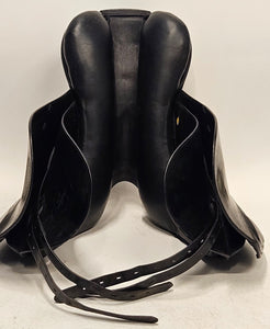 Prestige x-Helen Dressyrsadel 17"/31