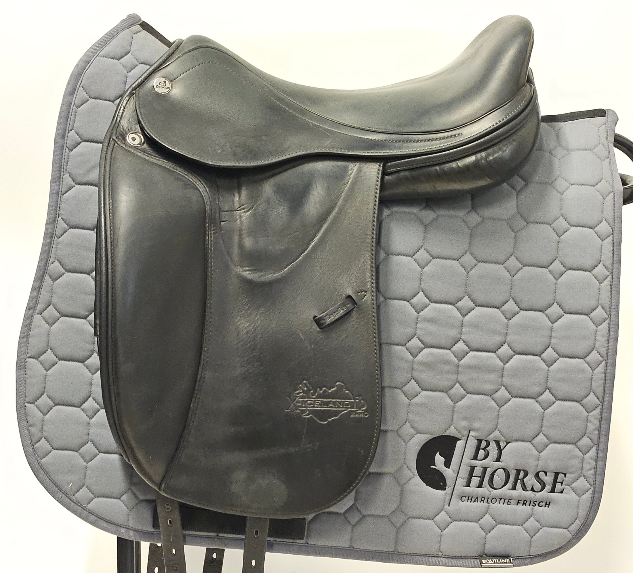 Prestige D1 Iceland Dressyrsadel 17"/M