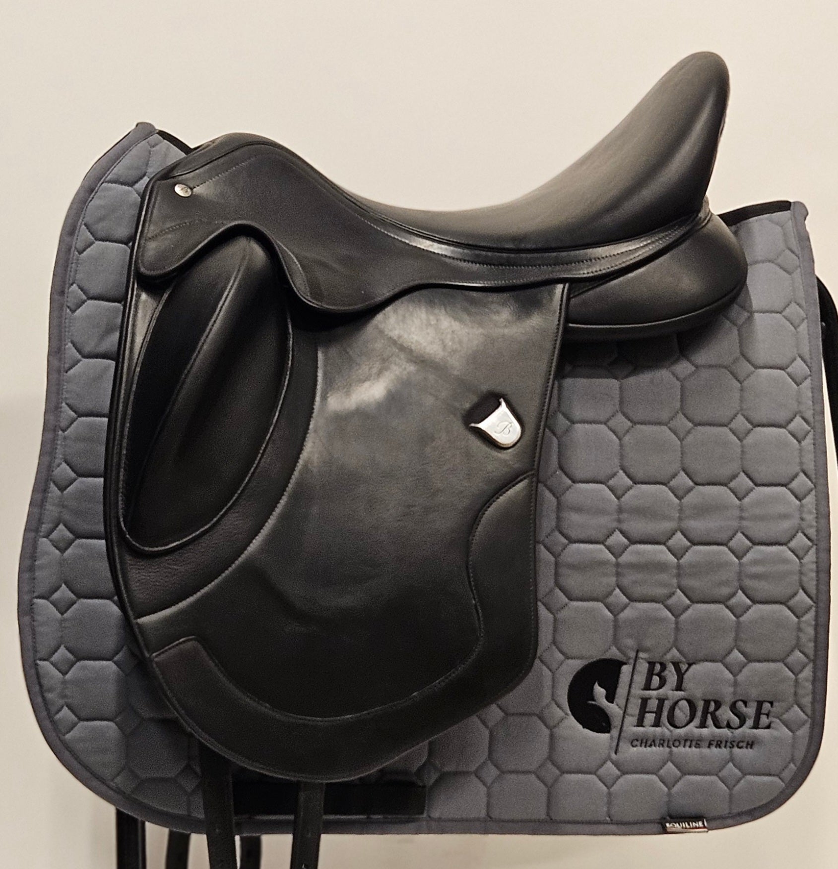 Bates Artiste Dressyrsadel 17-17,5"/MW