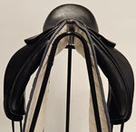 Ladda upp bild till gallerivisning, Bates Innova Dressyrsadel 18&quot;/MW
