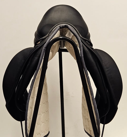 Amerigo Siena Classic Dressyrsadel 17,5/M