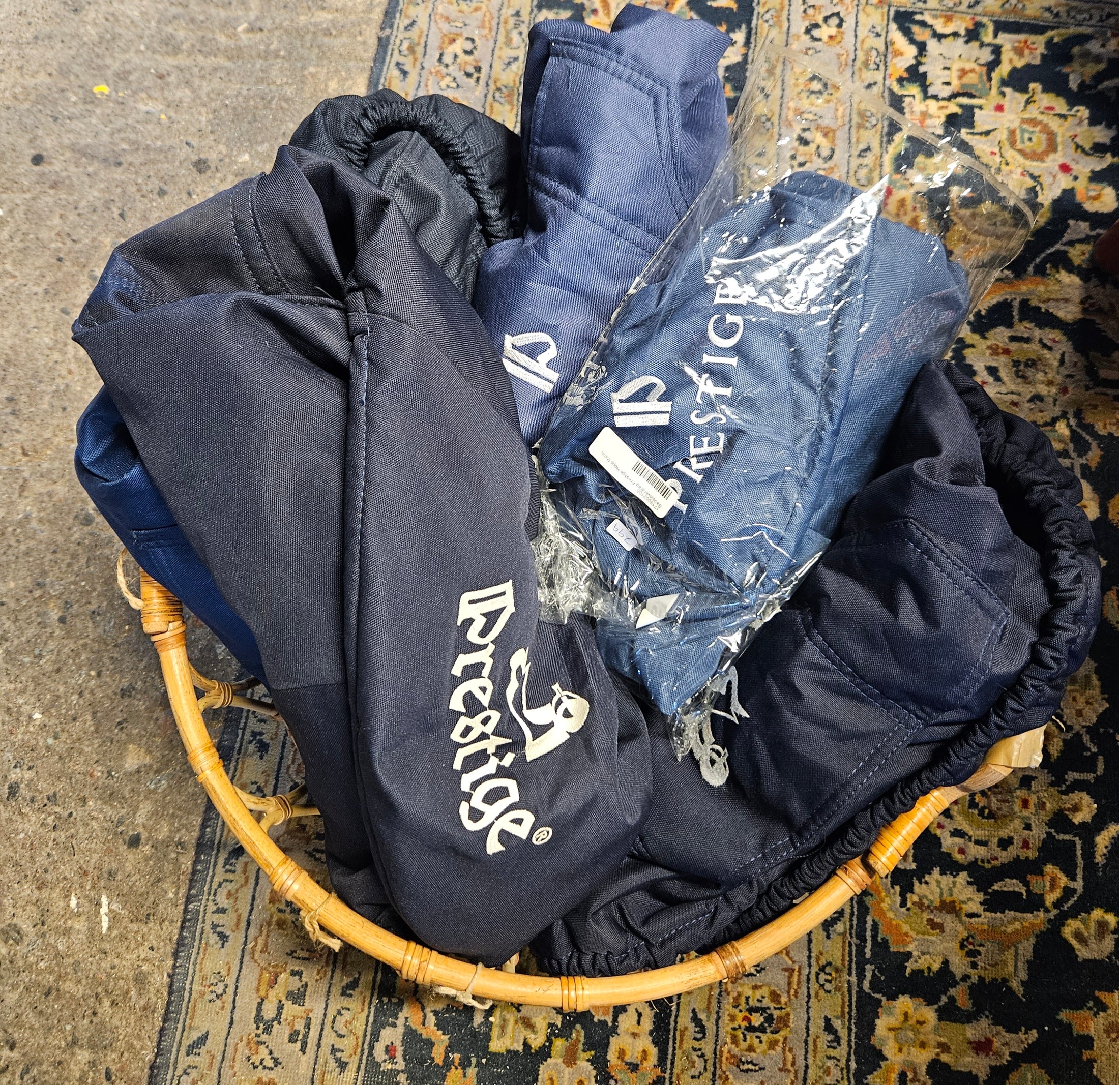Sadelöverdrag begagnade orginal märken