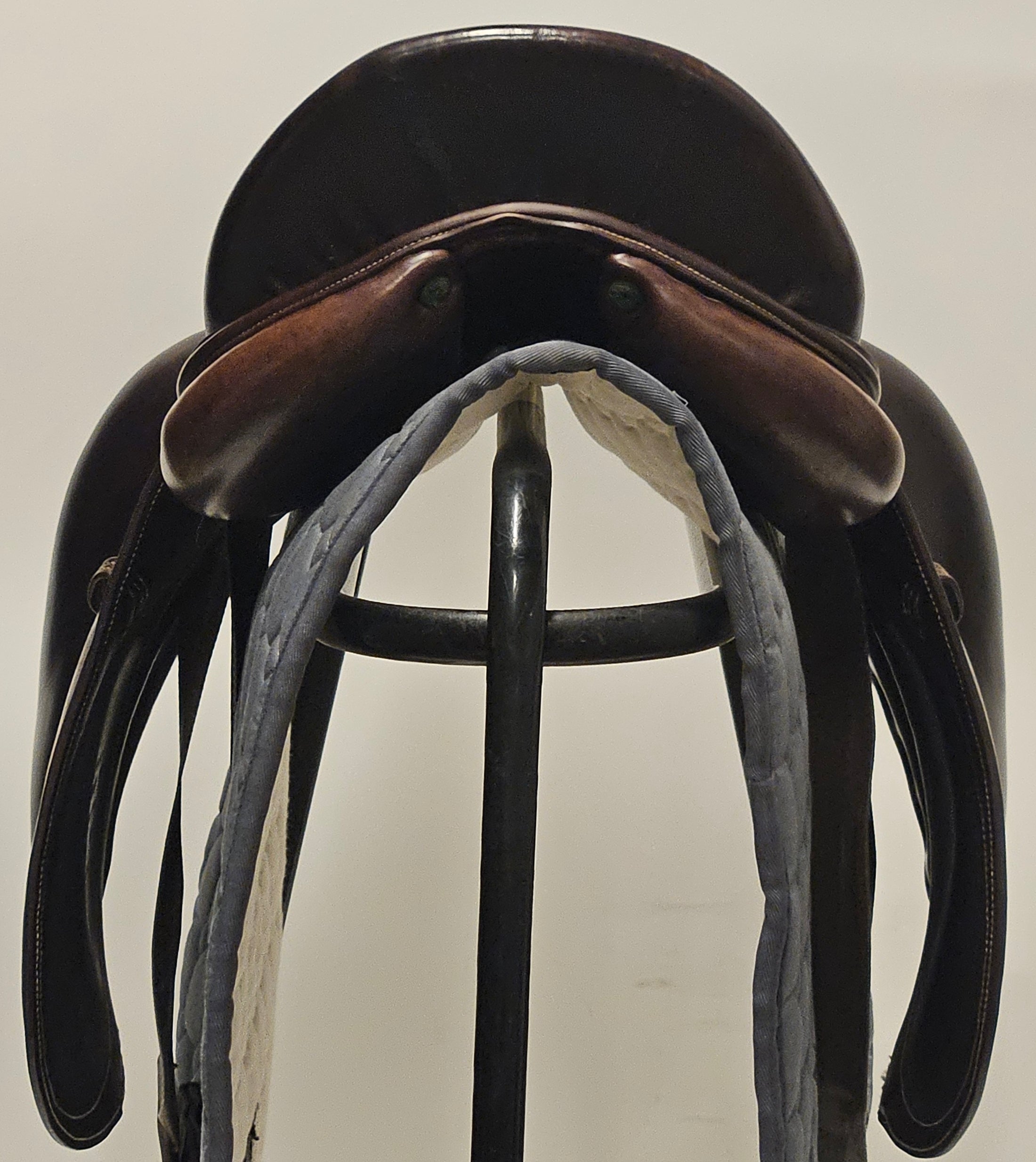 Devoucoux Makila Dressyrsadel 17"/ M