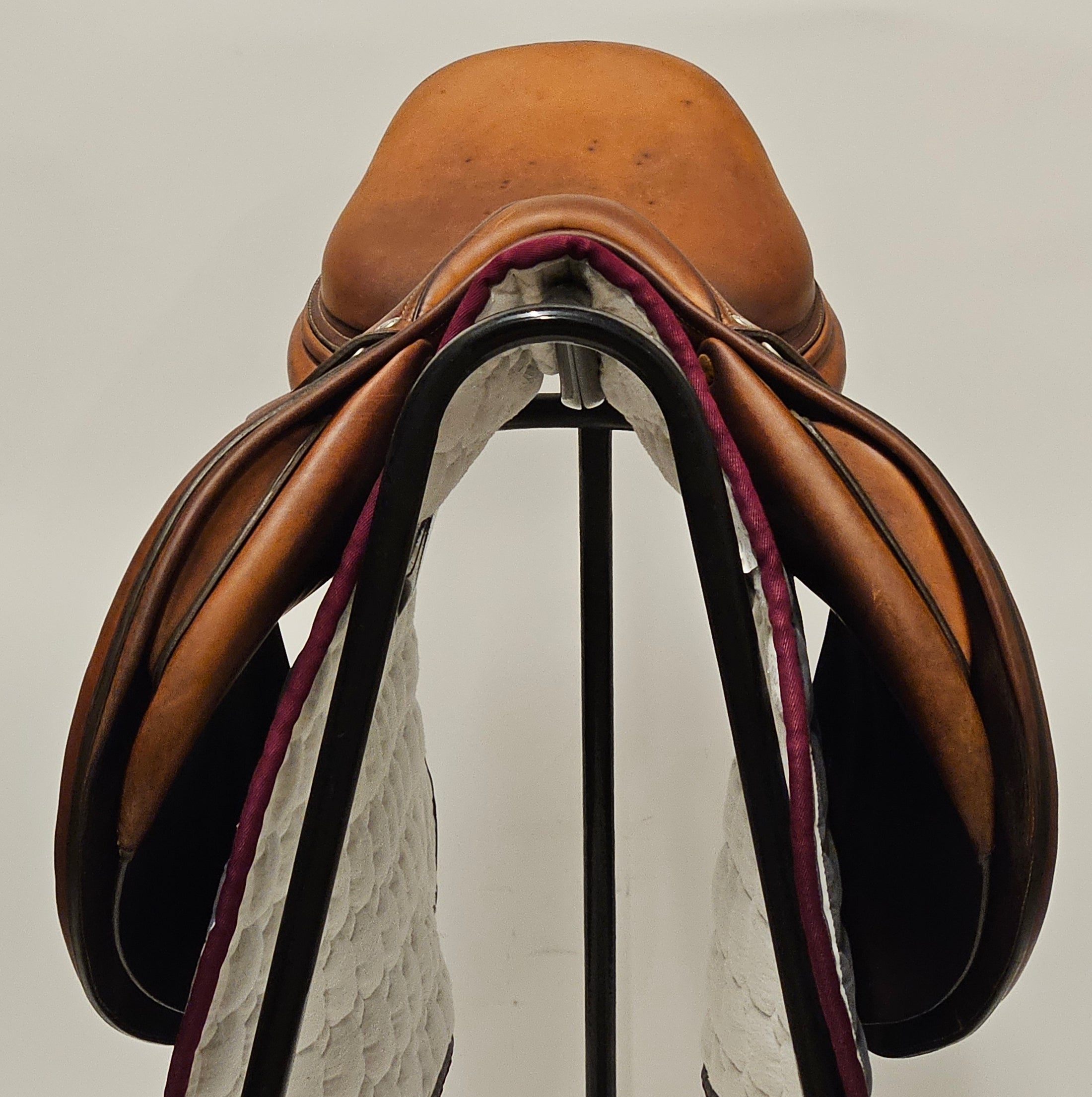 Butet Hoppsadel P 17,5"/XW