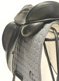 Load image into Gallery viewer, Fichtbauer Paura LSR Dressyrsadel 17"/MW
