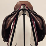 Ladda upp bild till gallerivisning, Prestige Michel Robert Hoppsadel 16&quot;/34
