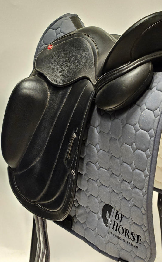 Albion Fabrento Dressyrsadel 17"/W