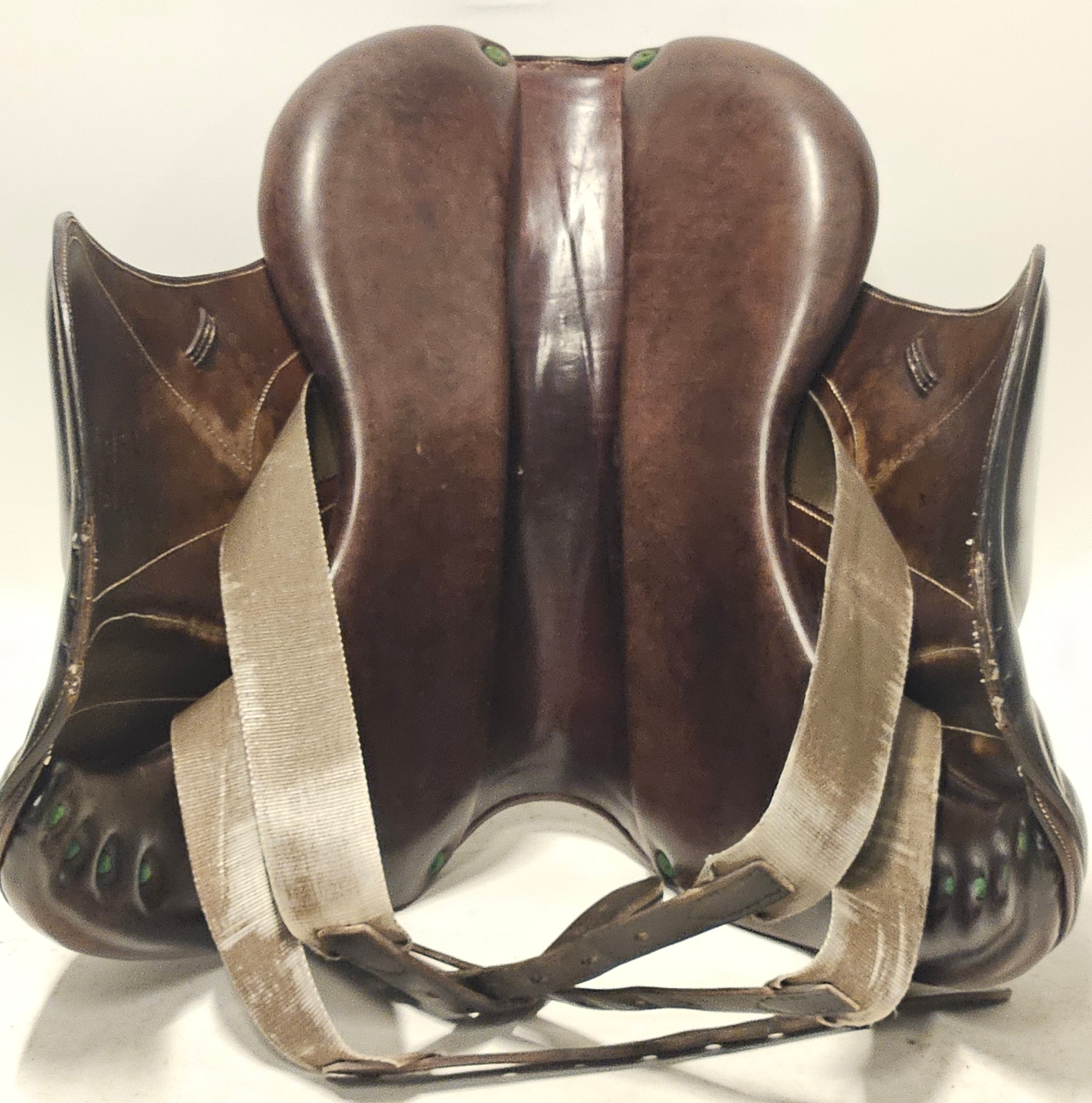 Devoucoux Makila Dressyrsadel 17"/ M